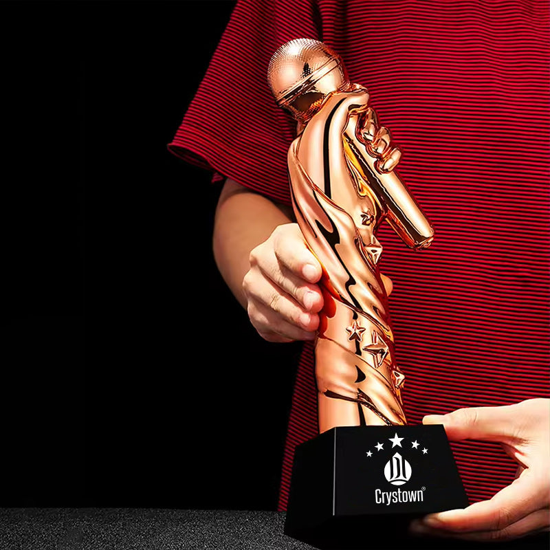 2026 New Style Resin Awards Trophy